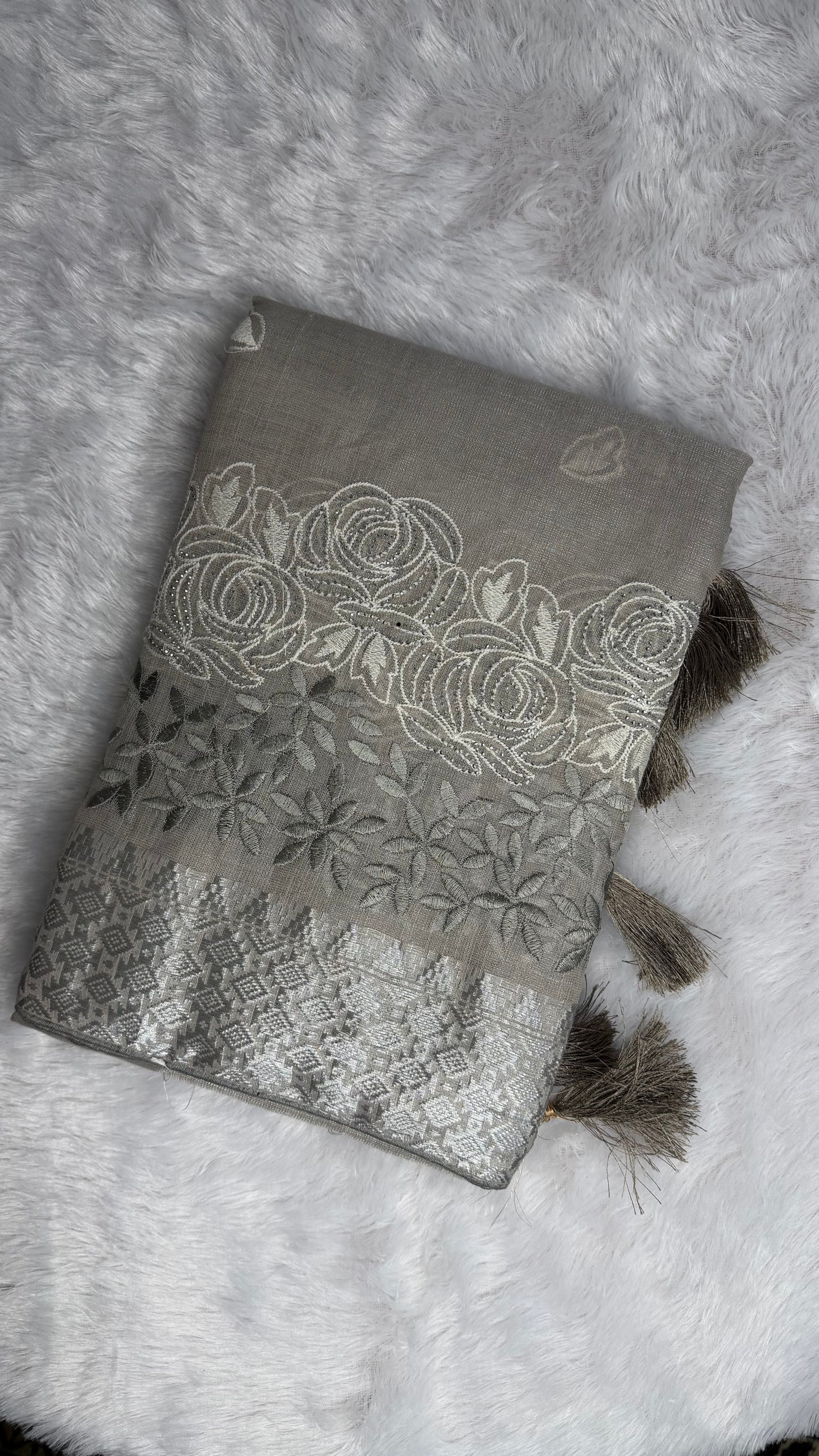 GREY LINEN COTTON SAREE WITH RUNNING BLOUSE