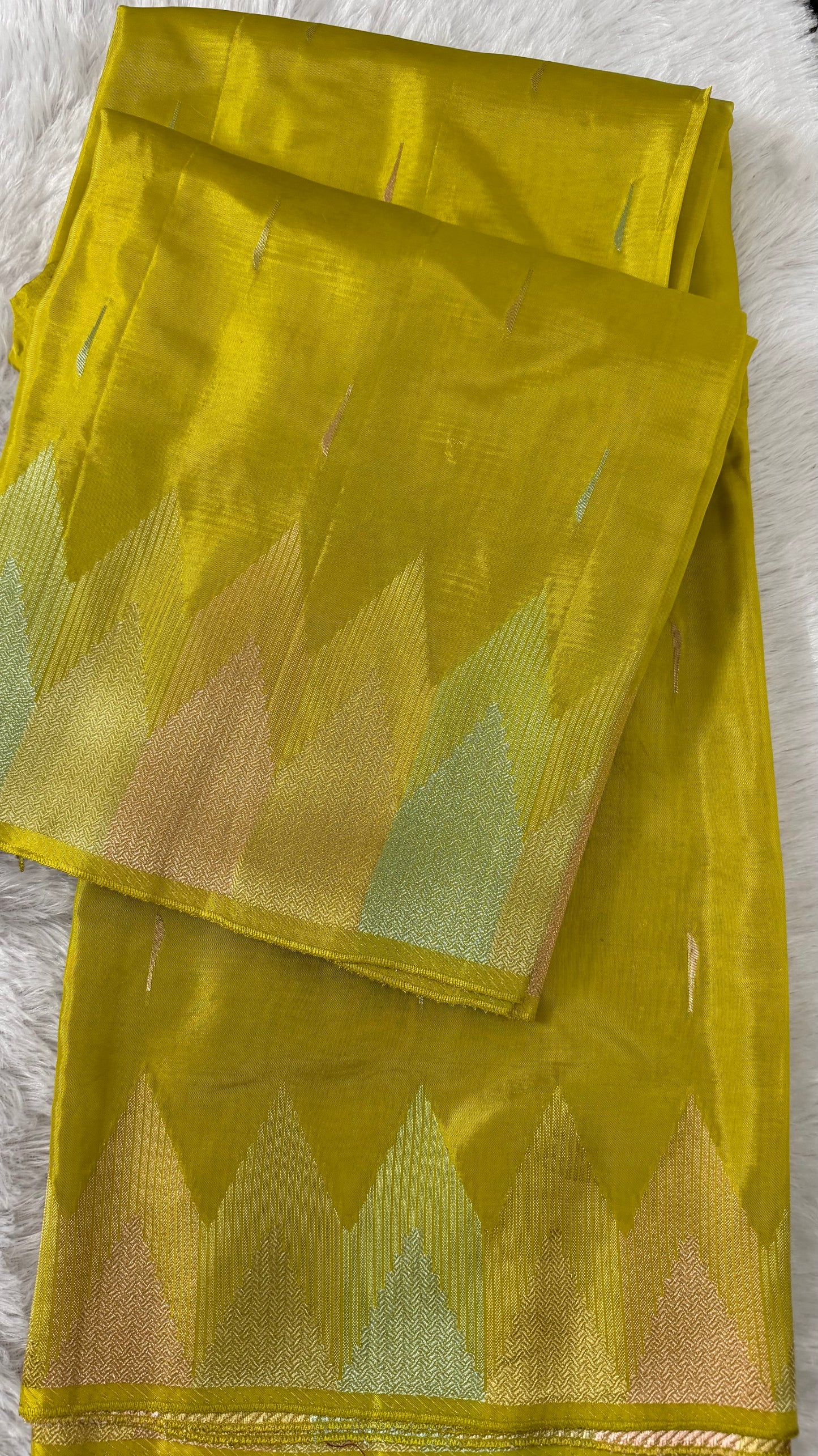 LABH-UG02 YELLOW MUGA CREPE SILK SAREE.