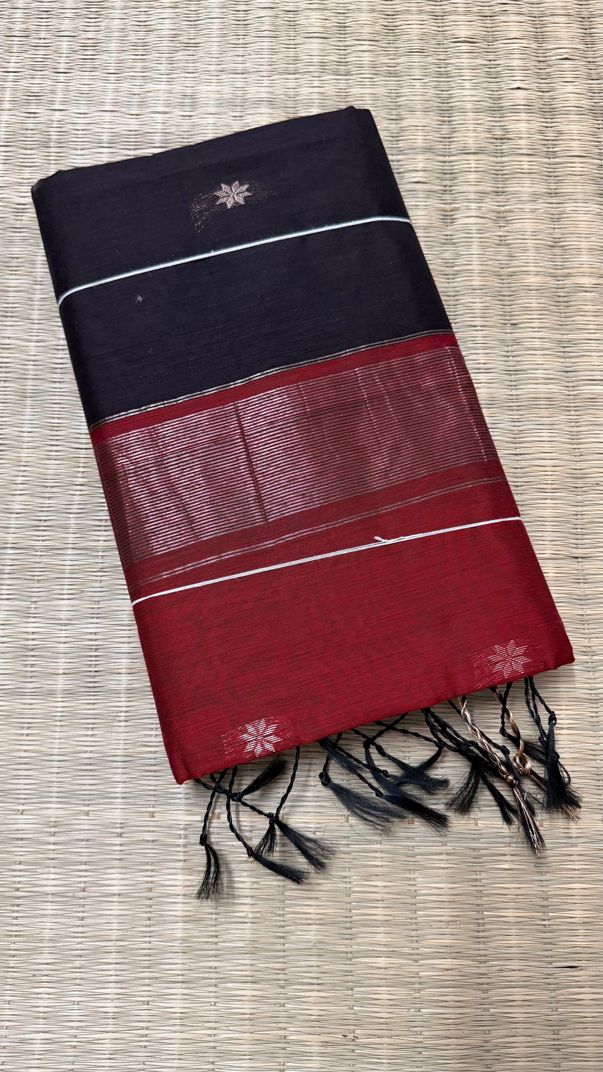 Deep Brown & Red Maheshwari Cotton.