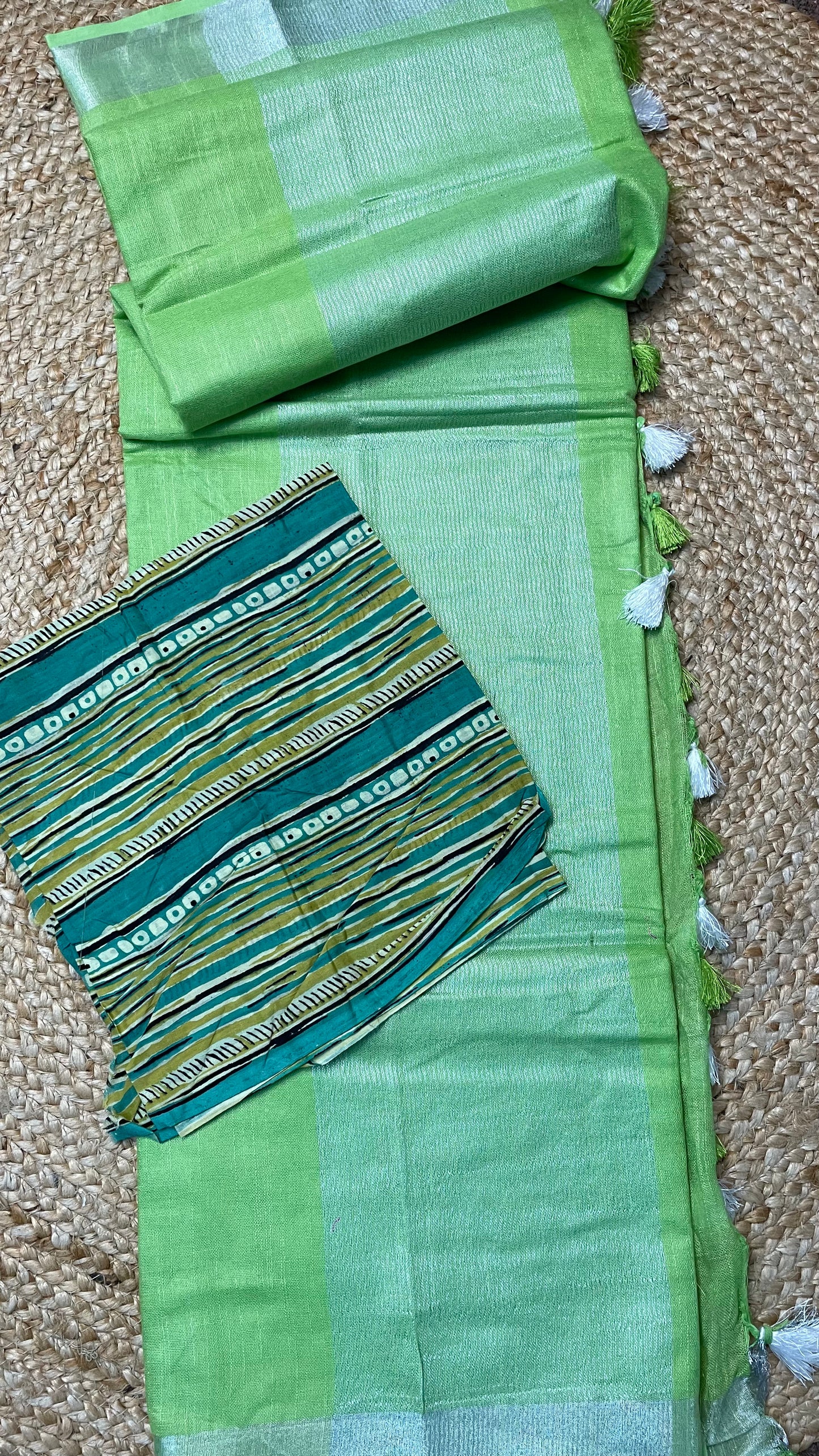 NEON GREEN PURE LINEN COTTON SAREE