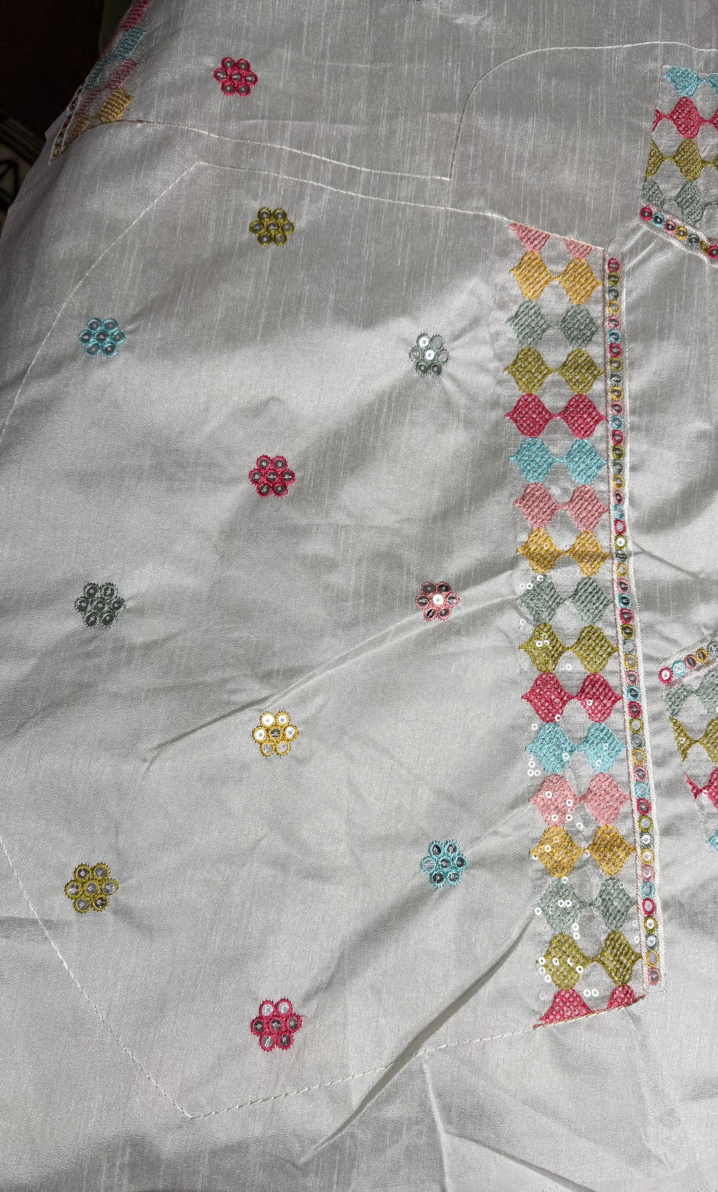 GREY SOFT NET SAREE WITH DESIGNER BLOUSE.