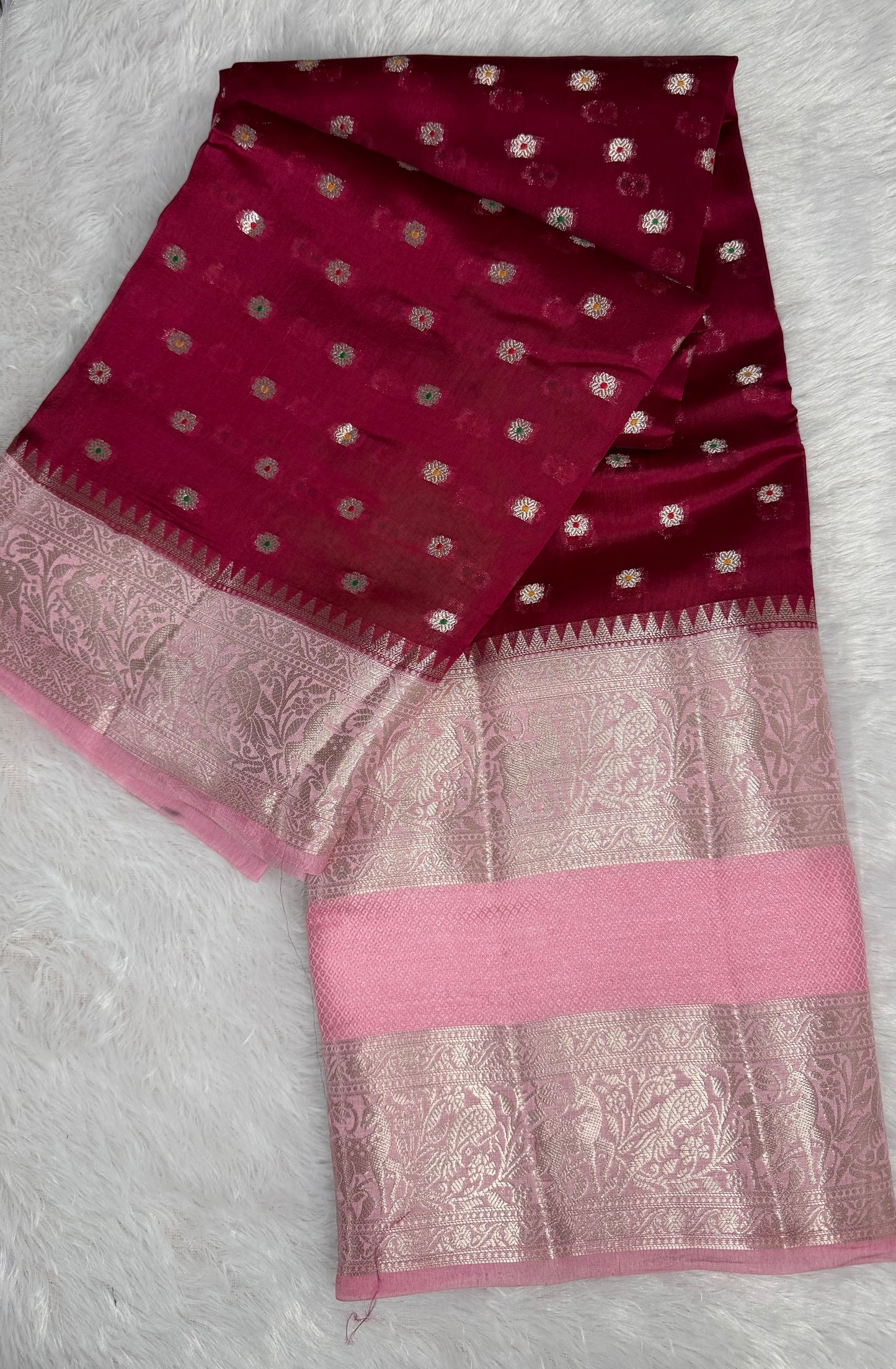 LABH-UG03 RANI PINK PURE RAW MANGO SILK SAREE.