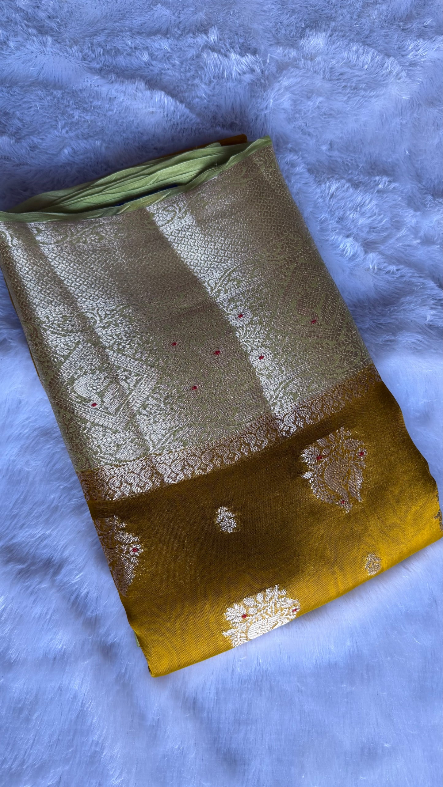 LABH-UG01  ROYAL YELLOW PURE RAW MANGO SILK SAREE.