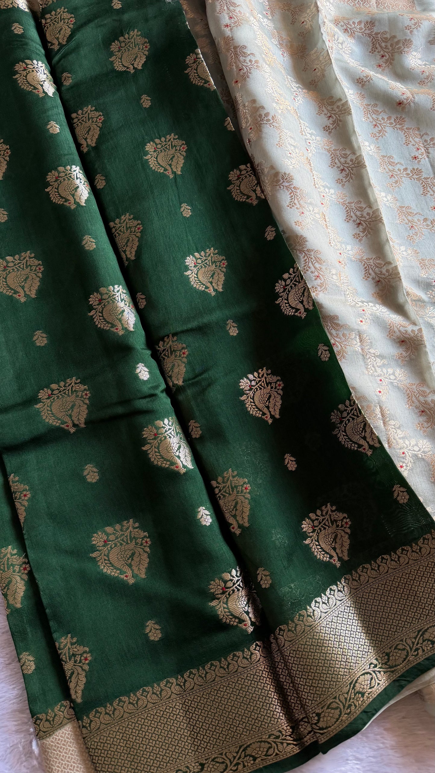LABH-UG01  DEEP GREEN PURE RAW MANGO SILK SAREE.