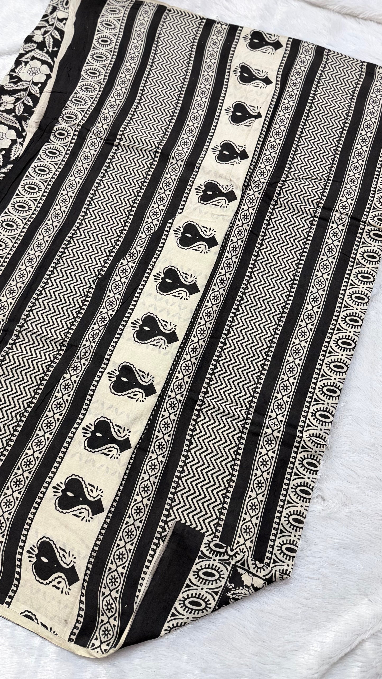 Black & White Floral Hand-Block Printed Pure Jaipur Cotton.